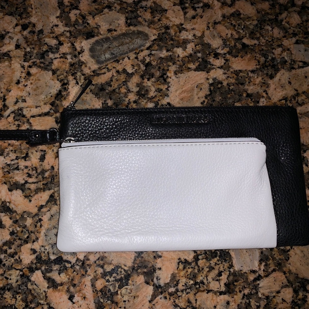 Michael Kors Clutch